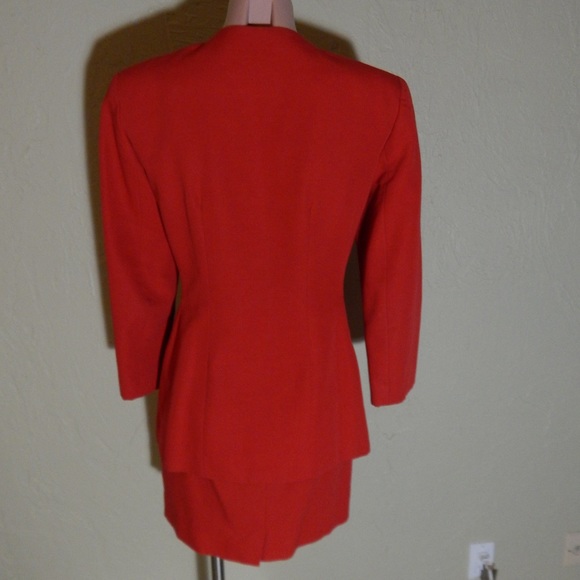 VINTAGE ANN TAYLOR STUDIO SUIT - Picture 5 of 7